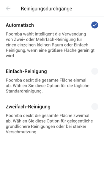 Bei den automatischen Reinigungsdurchgängen entscheidet der Roboter selbst, wie intensiv er jeden Bereich saugt.