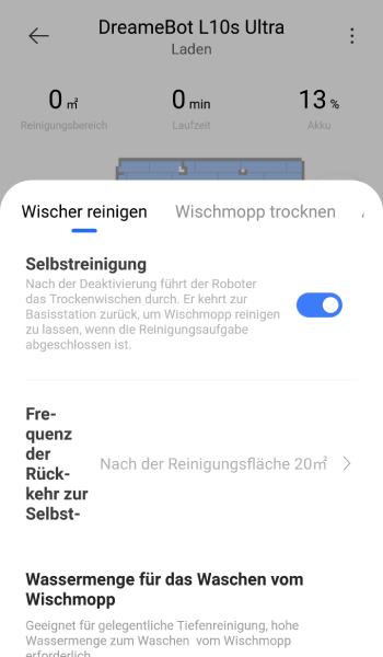 Nach wie vielen Quadratmetern der Roboter seine Wischmopps reinigt? Das kann in der App festgelegt werden.