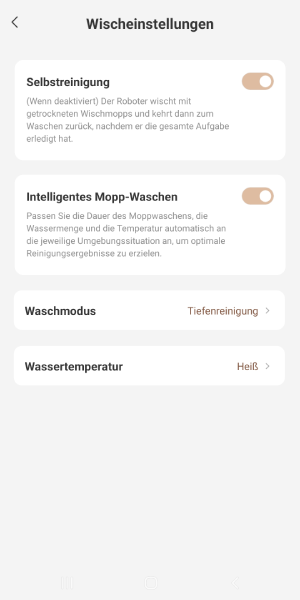 Die Station wäscht mit heißem Wasser